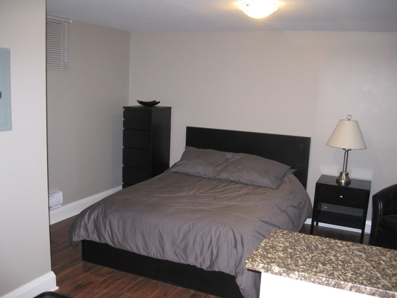 1B-315 Lyon Street North - Move-In Ready! - Photo 3 of 8