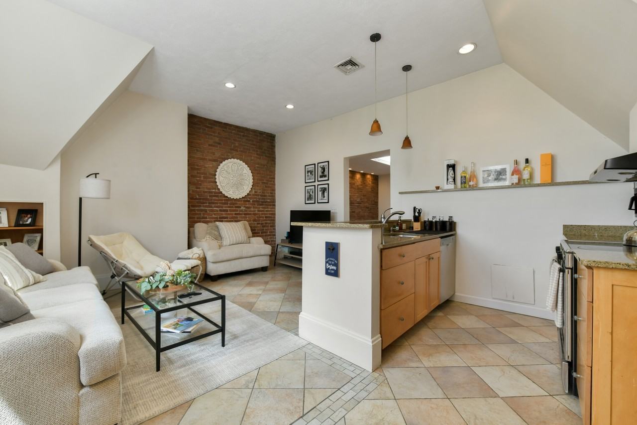 1774 Beacon St #6 - Photo 5 of 21