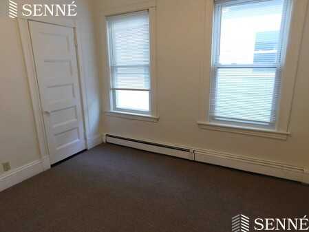 81 Merriam St #3 - Photo 4 of 13