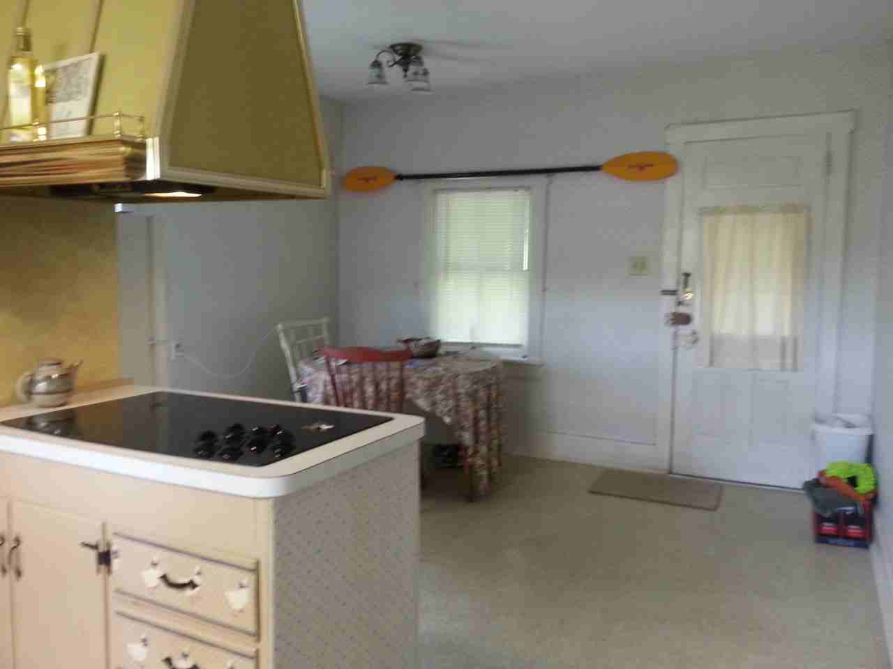 407 Loop Rd - Photo 3 of 7