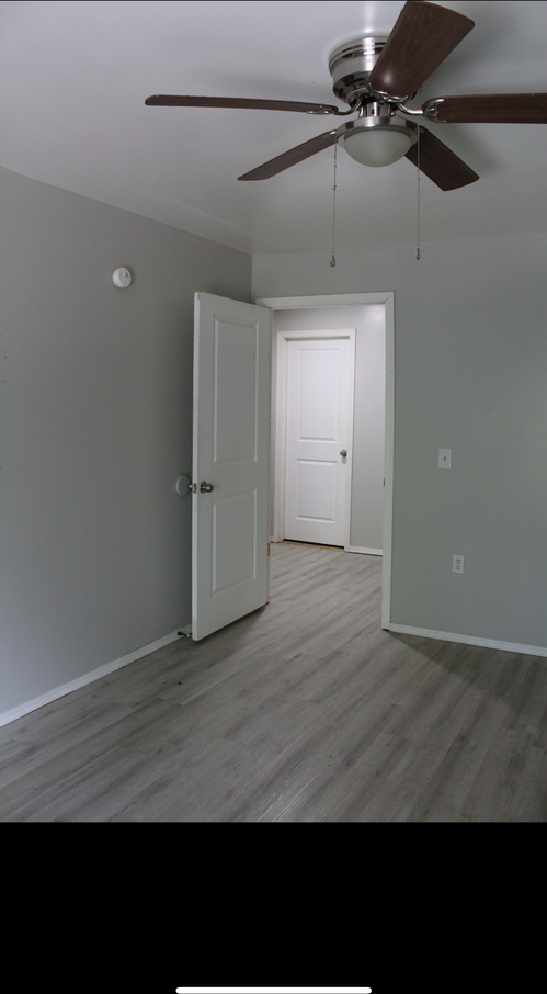 912 N Walnut St #12 - Photo 2 of 3