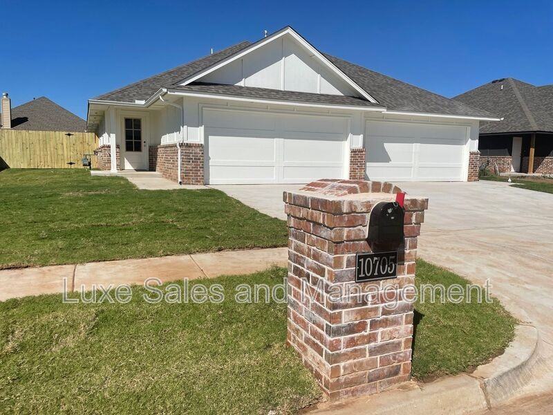 10705 Lawson Place Rd - Photo 2 of 33