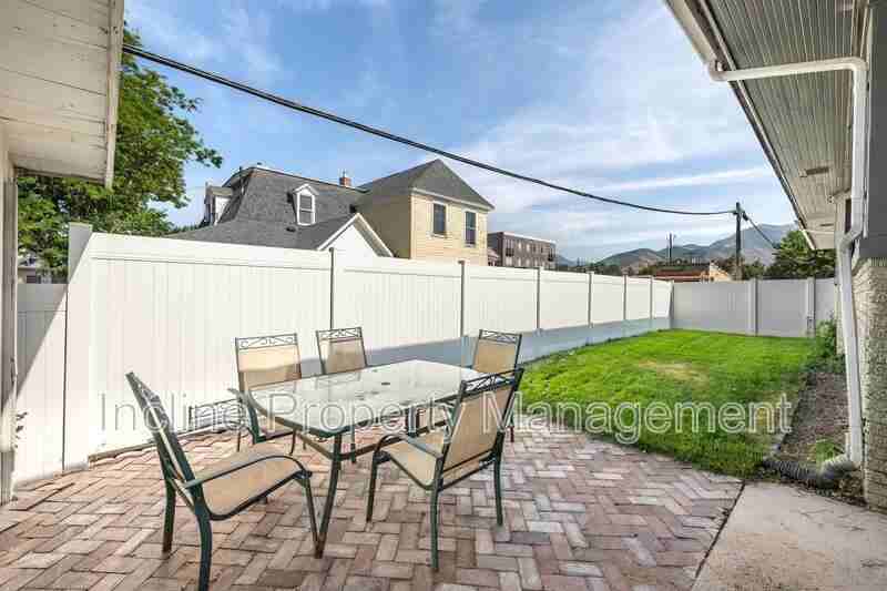 174 W Utah Ave #APT - Photo 2 of 10