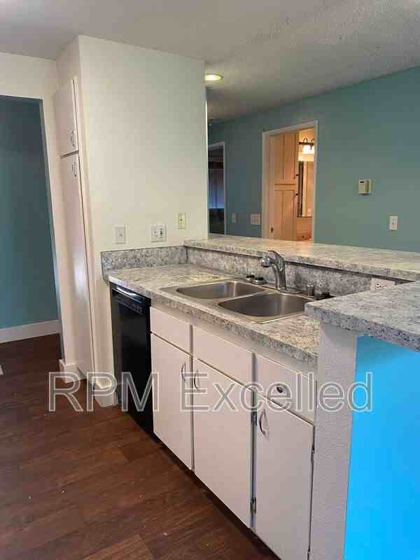 28418 16th Ave S #106 - Photo 6 of 20