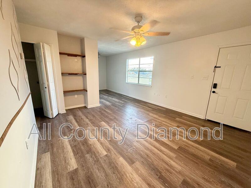 506 11th Street North #A4 - Photo 5 of 16