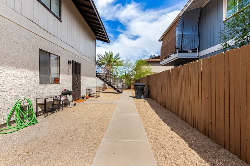 53 N San Jose #202 - Photo 4 of 29