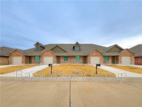 4712 Loch Ln - Photo 1 of 1
