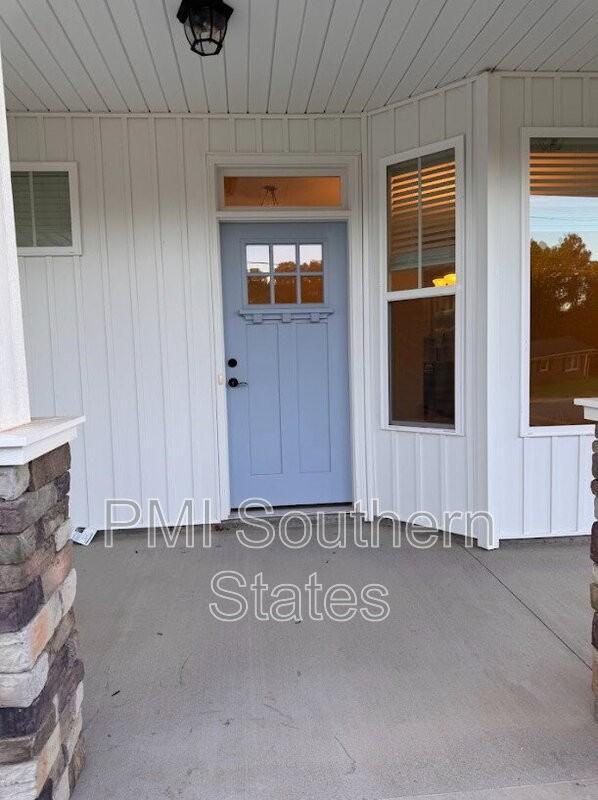 41 Snowmill Rd - Photo 3 of 21