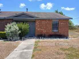 1818 Rodd Field Rd - Photo 1 of 1