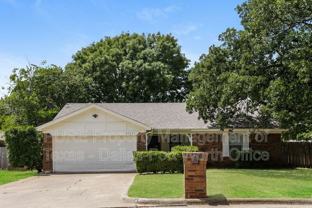 7705 Red Oak St - Photo 1 of 1