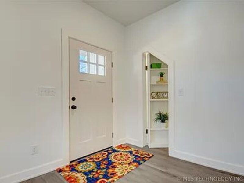 3608 S 31st West Ave - Photo 2 of 21