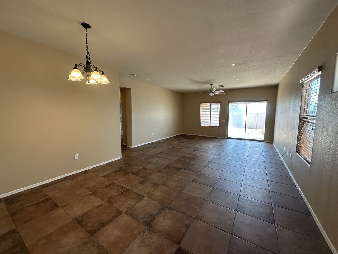 21177 E Treasure Rd - Photo 3 of 15