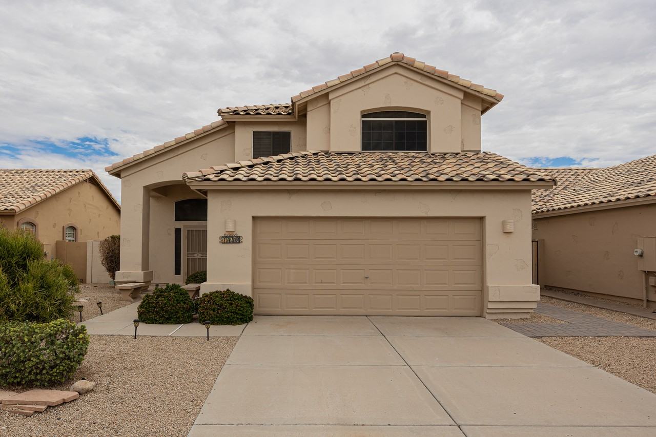 7442 W Via Del Sol Dr - Photo 2 of 29