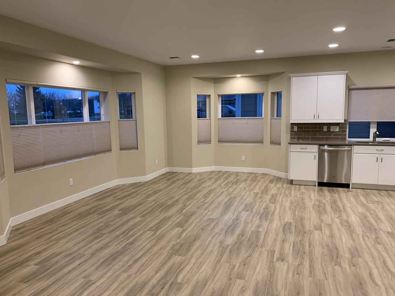 522 W Evergreen Farm Way #NA - Photo 3 of 17
