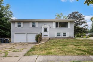 6313 Peachtree St - Photo 1 of 1