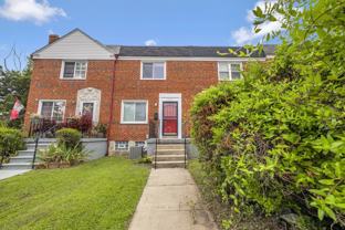 1302 Hillsway Ct - Photo 1 of 1