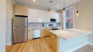 211 Green St #212 - Photo 1 of 1