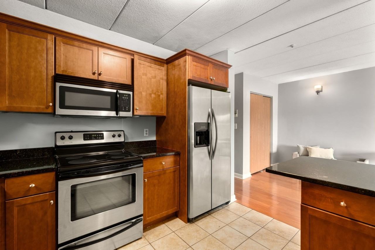 133 Franklin St #502 - Photo 2 of 25
