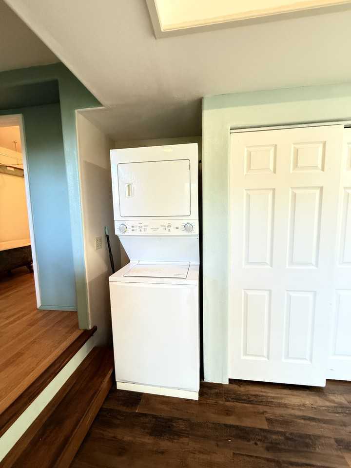 Walua Rd #A - Photo 6 of 7