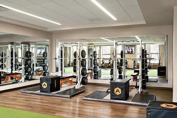 Battery Pl #1820 - Photo 5 of 10