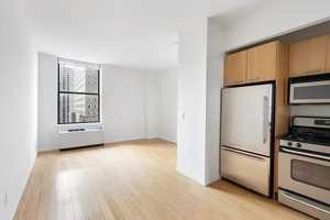 featured image of West St #10N