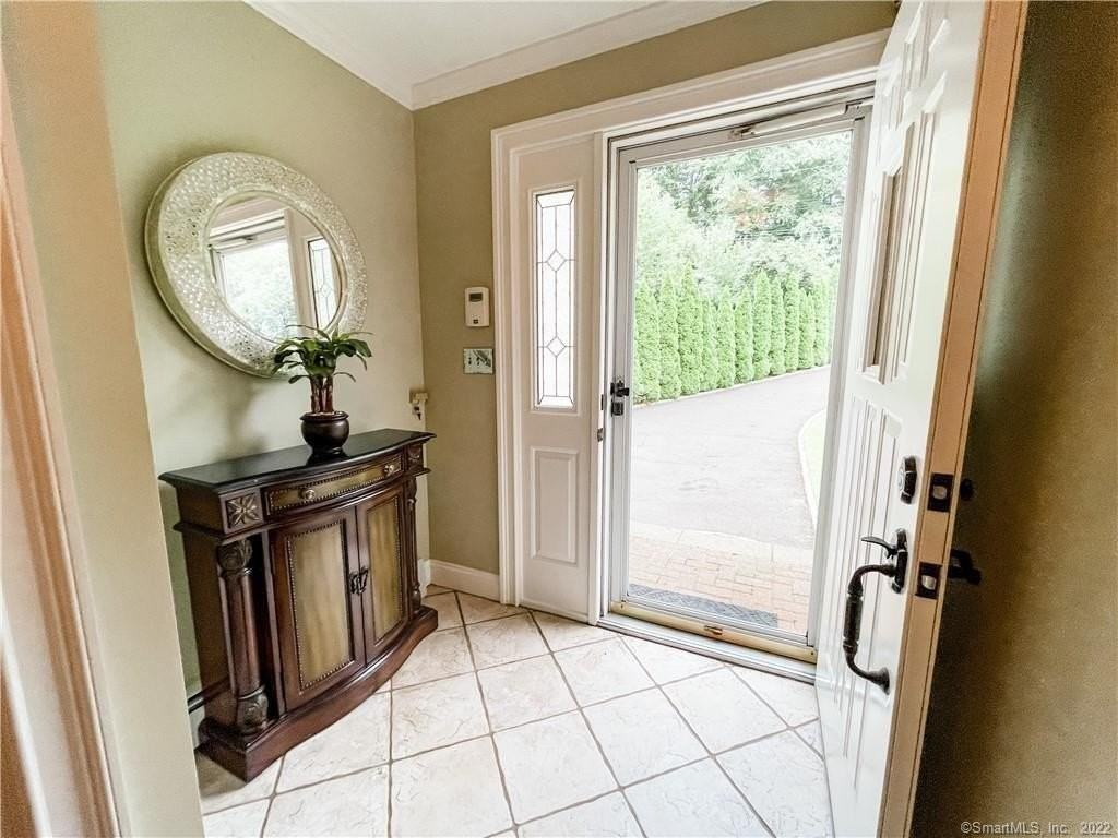 317 Weeping Willow Ln - Photo 2 of 25