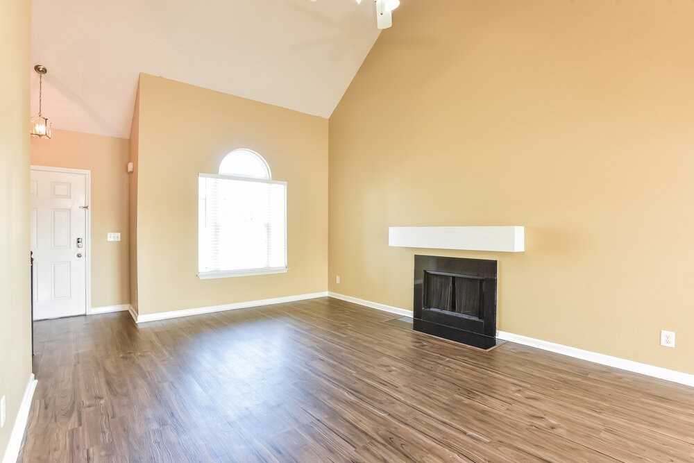 1108 Harmony Ln - Photo 6 of 17