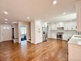 featured image of 40 E Pasadena Pl