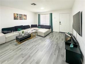 1050 Nw 103rd St - Photo 3 of 3