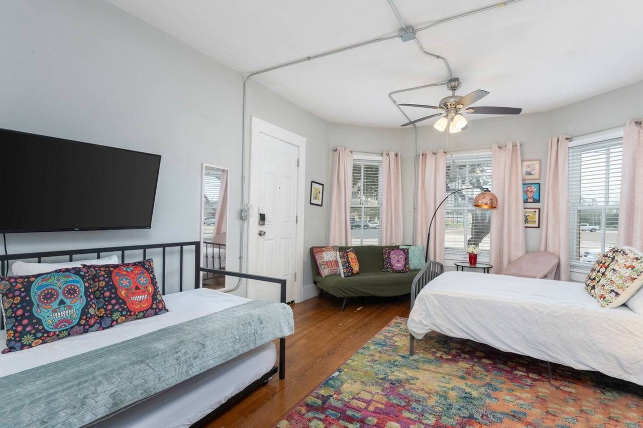 304 Power St #1268426P - Photo 4 of 25