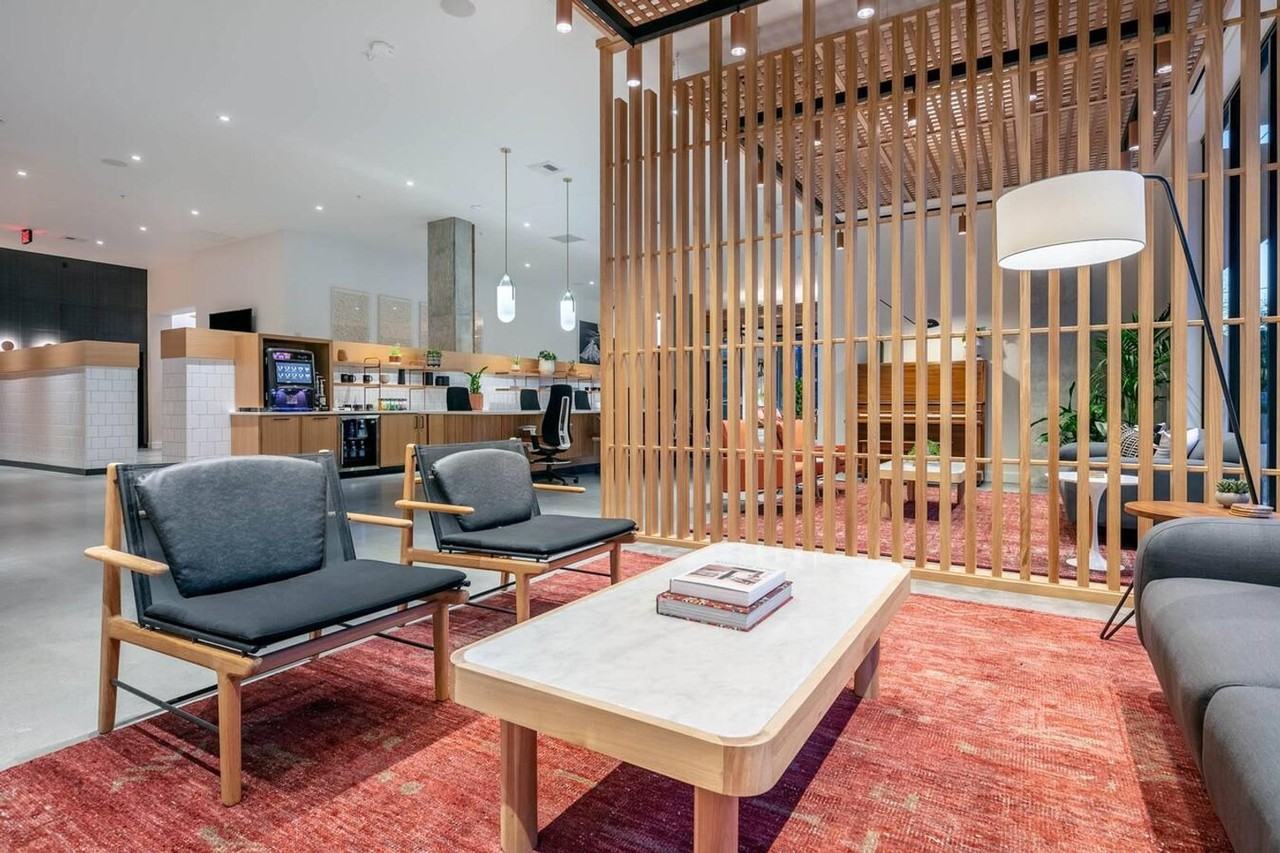 1378 Nw 18th Ave #1280508P - Photo 5 of 8