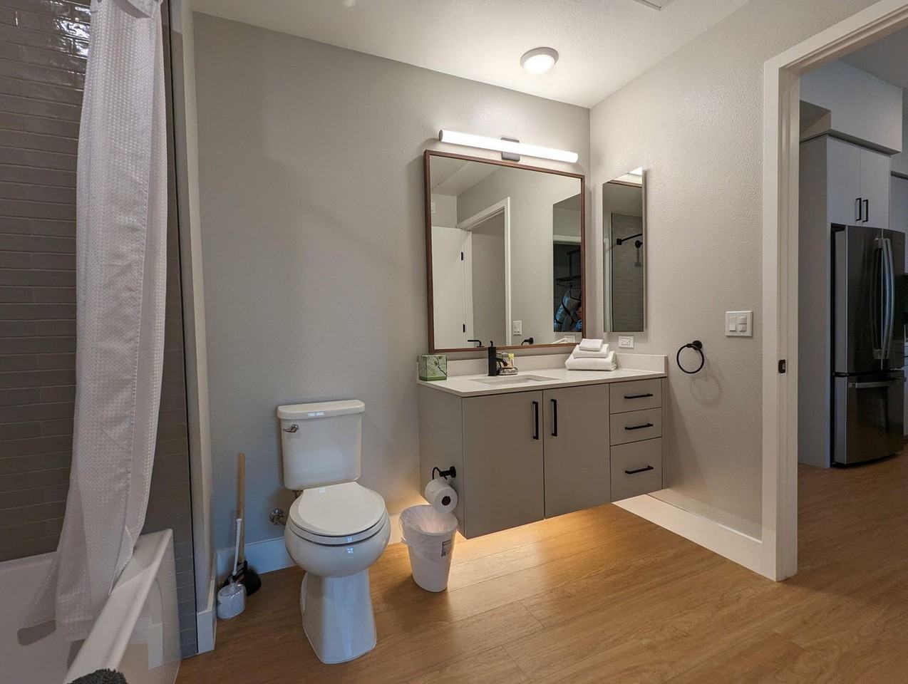 1746 Villa St #1280708P - Photo 3 of 9