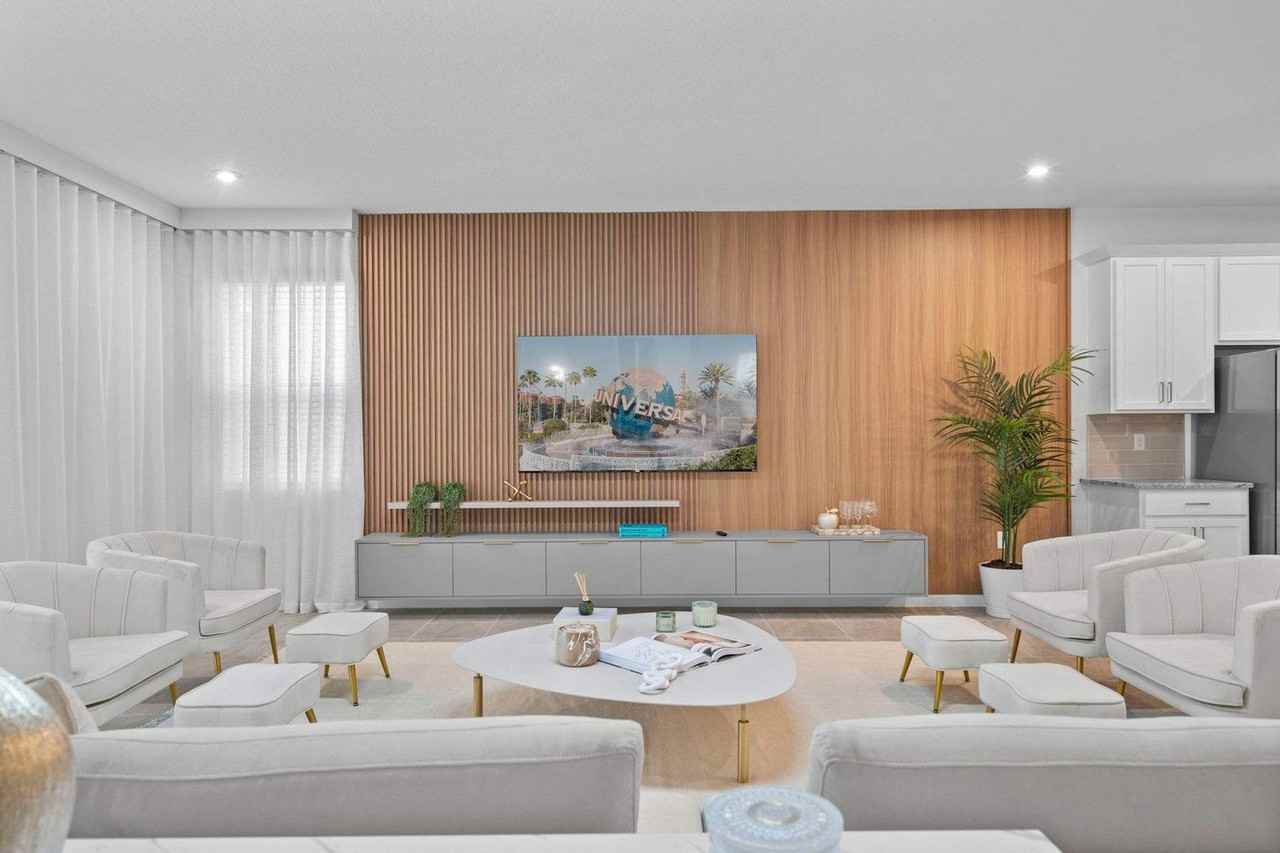 9125 9125 Coastal Reef Way #1280857P - Photo 3 of 50