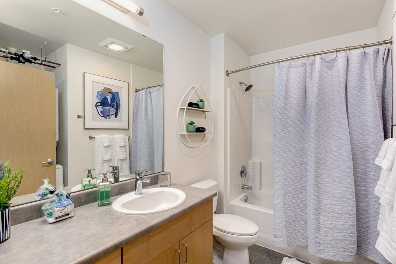 2811 18th Ave S #1284571P - Photo 6 of 21