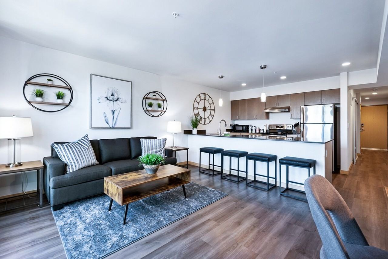 1801 S Mcclellan St #1284572P - Photo 7 of 21