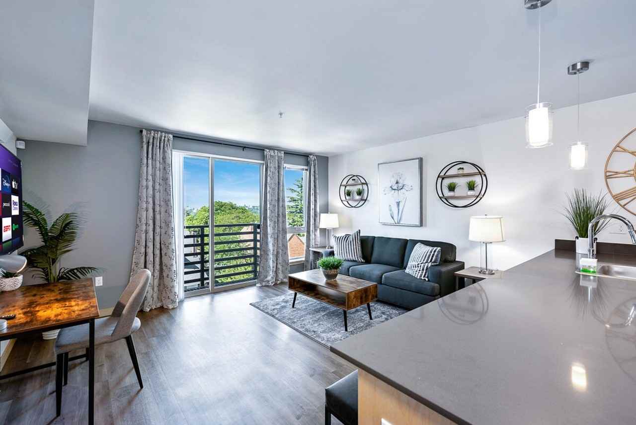 1801 S Mcclellan St #1284572P - Photo 3 of 21