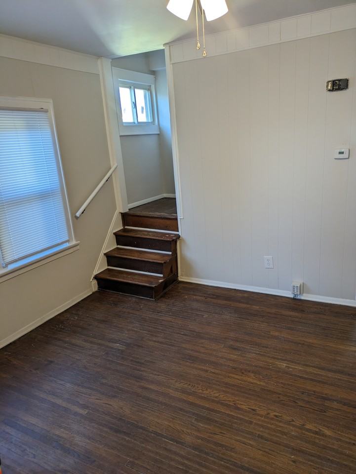 1127 Lexington Ave #1127 - Photo 7 of 10