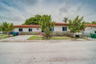 14750 Ne 7th Ave - Photo 1 of 1