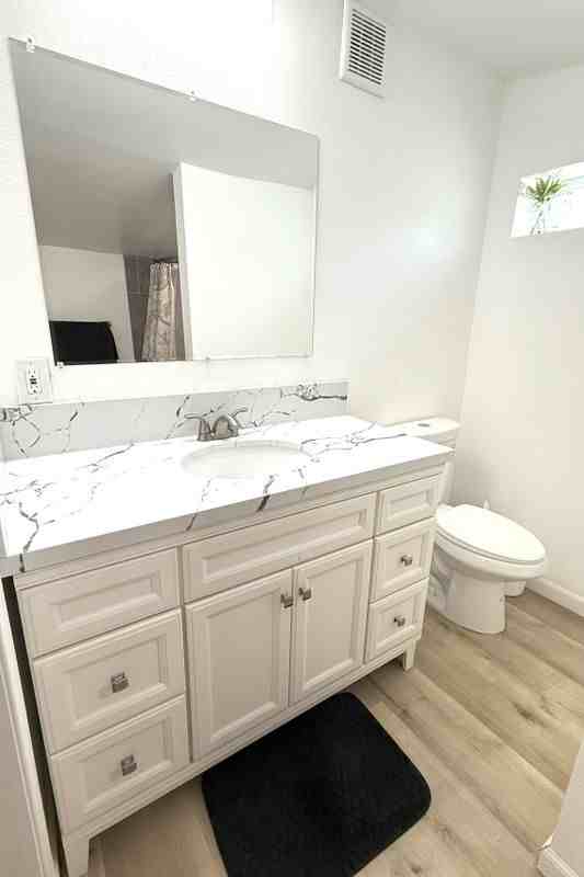 295 E Barbour St - Photo 7 of 7