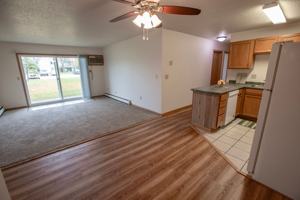 featured image of 2542 Villa Dr S