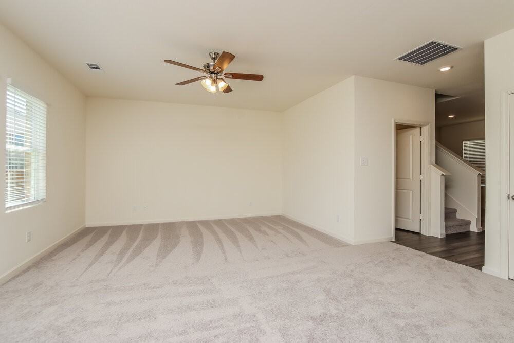 1801 Sandlin Dr - Photo 5 of 17