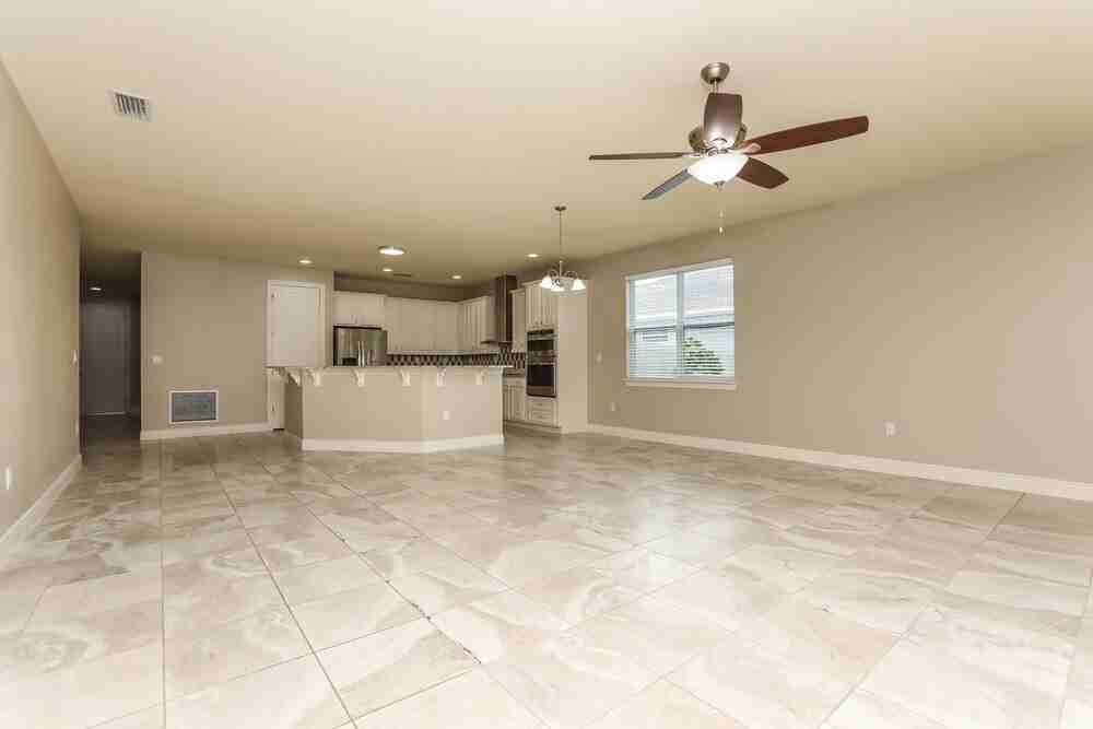 211 Messina Pl - Photo 3 of 16
