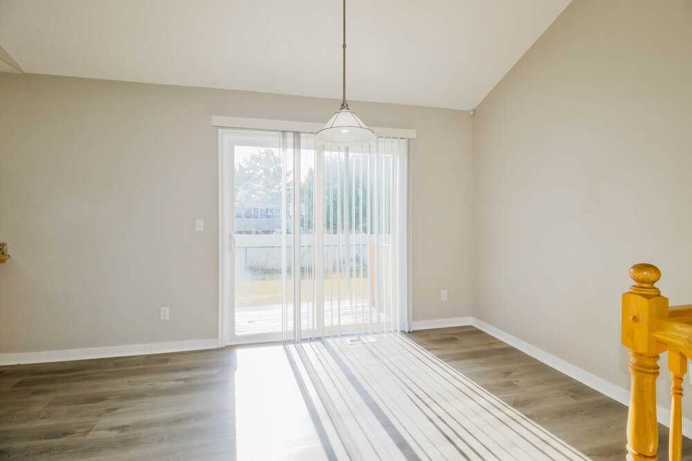 2353 Nw - Photo 7 of 18