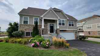 200 Goldenrod Dr - Photo 1 of 1