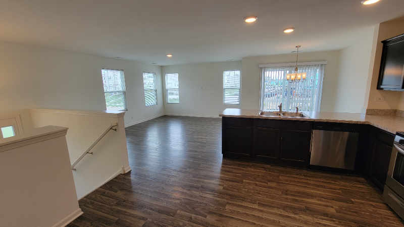 200 Goldenrod Dr - Photo 4 of 20