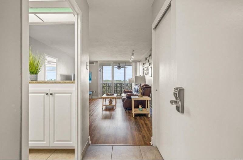 740 Weston Rd #810B - Photo 2 of 12