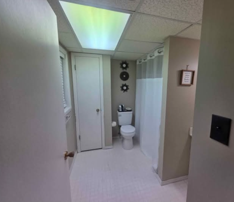 780 Captain Kell Dr - Photo 5 of 6