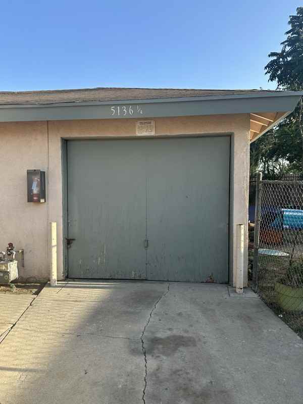 5136 1/4 Clara St - Photo 2 of 17