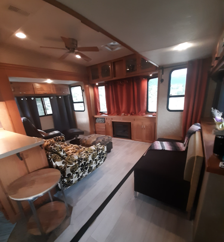 16921 Red Tail Rd - Photo 4 of 18