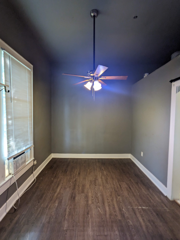 225 W Monterey St #A - Photo 6 of 11